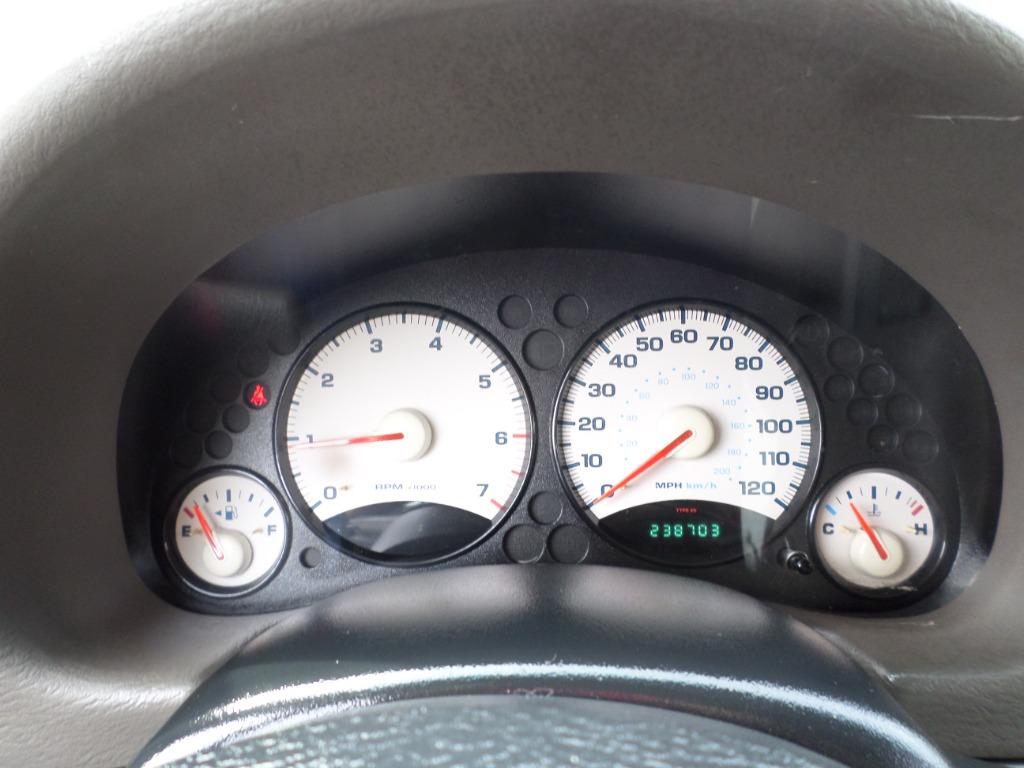 2004 Jeep Liberty Sport - Photo 11